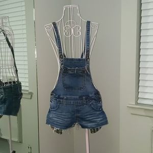 Adjustable denim overalls shorts